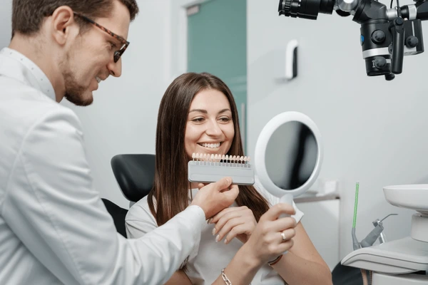 Porcelain veneers cosmetic smile makeover transformation at a Jacksonville TX dental clinic